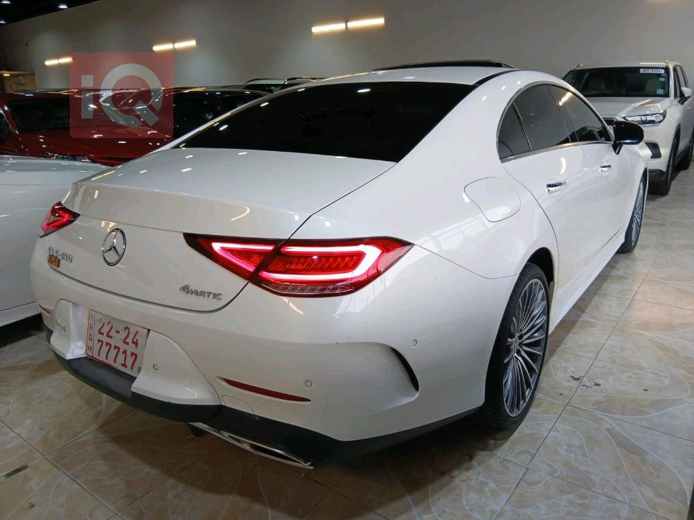 مێرسێدس بێنز CLS